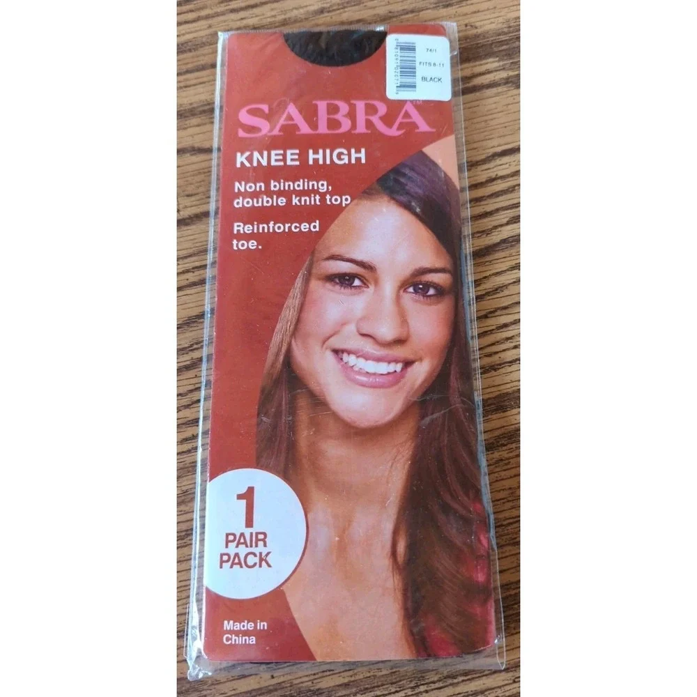 New NIP Vintage Pantyhose Sabra Knee Highs Color‎ Black Fits 8-11 Reinforced Toe